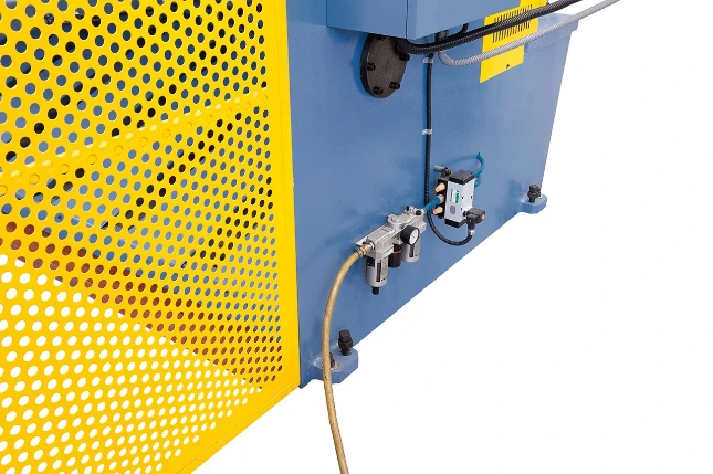 Bernardo Ciseaux à arasage HST 3200x8 hydraulique