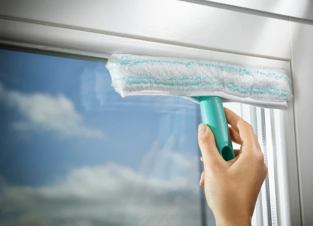Leifheit Inwasser Window Washer M 26 cm
