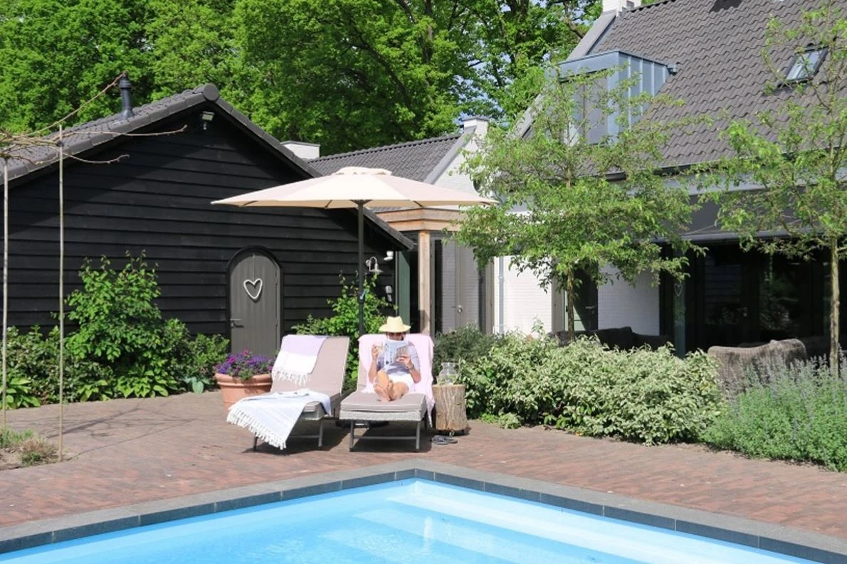 Parasol Luxe 8-ribs 300cm ecru