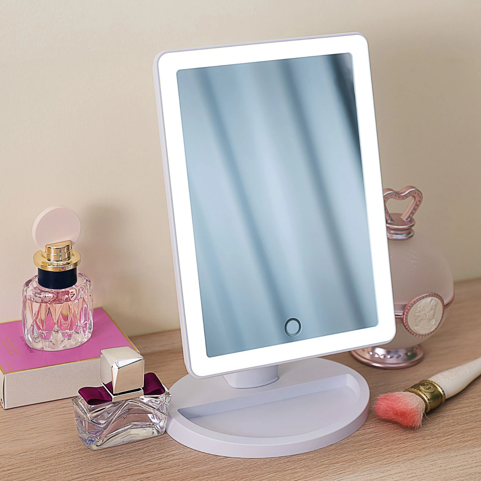 Pauleen Spiegellamp USB white matt plastic.