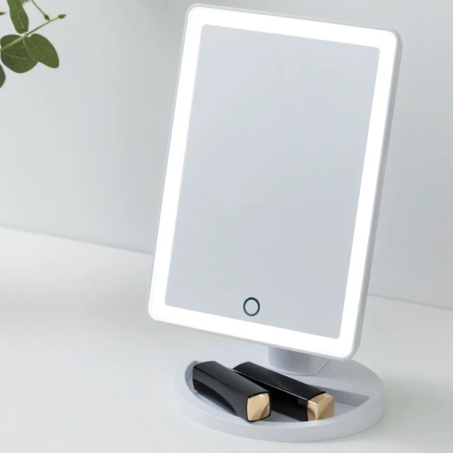 Pauleen Spiegellamp USB white matt plastic.