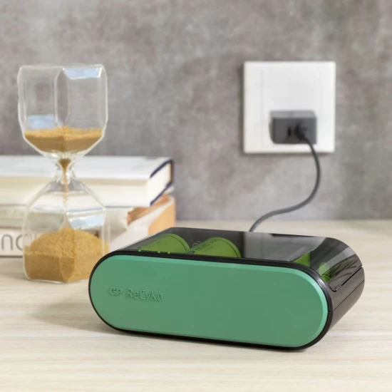 GP USB batterijlader ReCyko 4x AA 2100 mAh (universal charger)